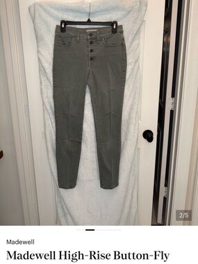 Madewell High-Rise Button-Fly Jeans in Army Green
